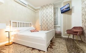 Cattedrale Di San Lorenzo Rooms